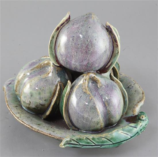 A Chinese Shiwan pottery model & two porcelain boxes